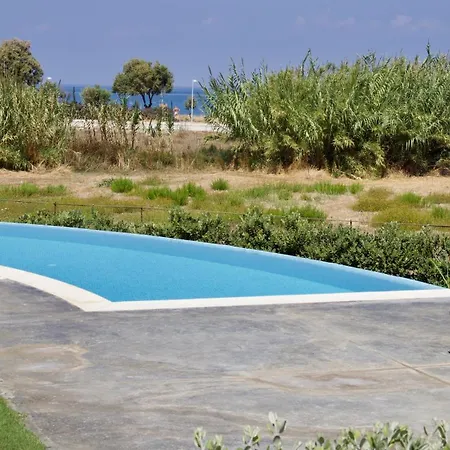 Resitour - Aphrodite Beachfront Pirgos Psilonerou Room photo