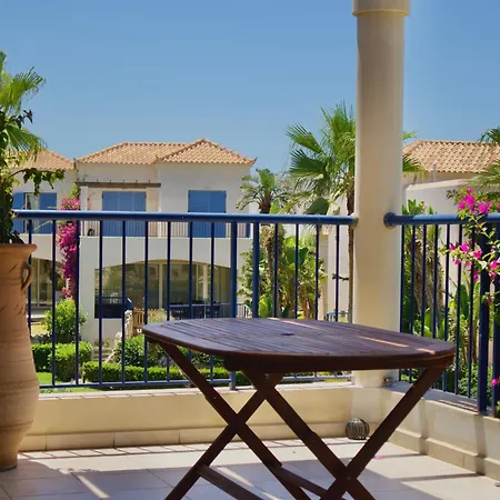 Resitour - Aphrodite Beachfront Pirgos Psilonerou Room photo