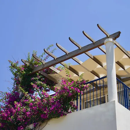Resitour - Aphrodite Beachfront Pirgos Psilonerou Room photo