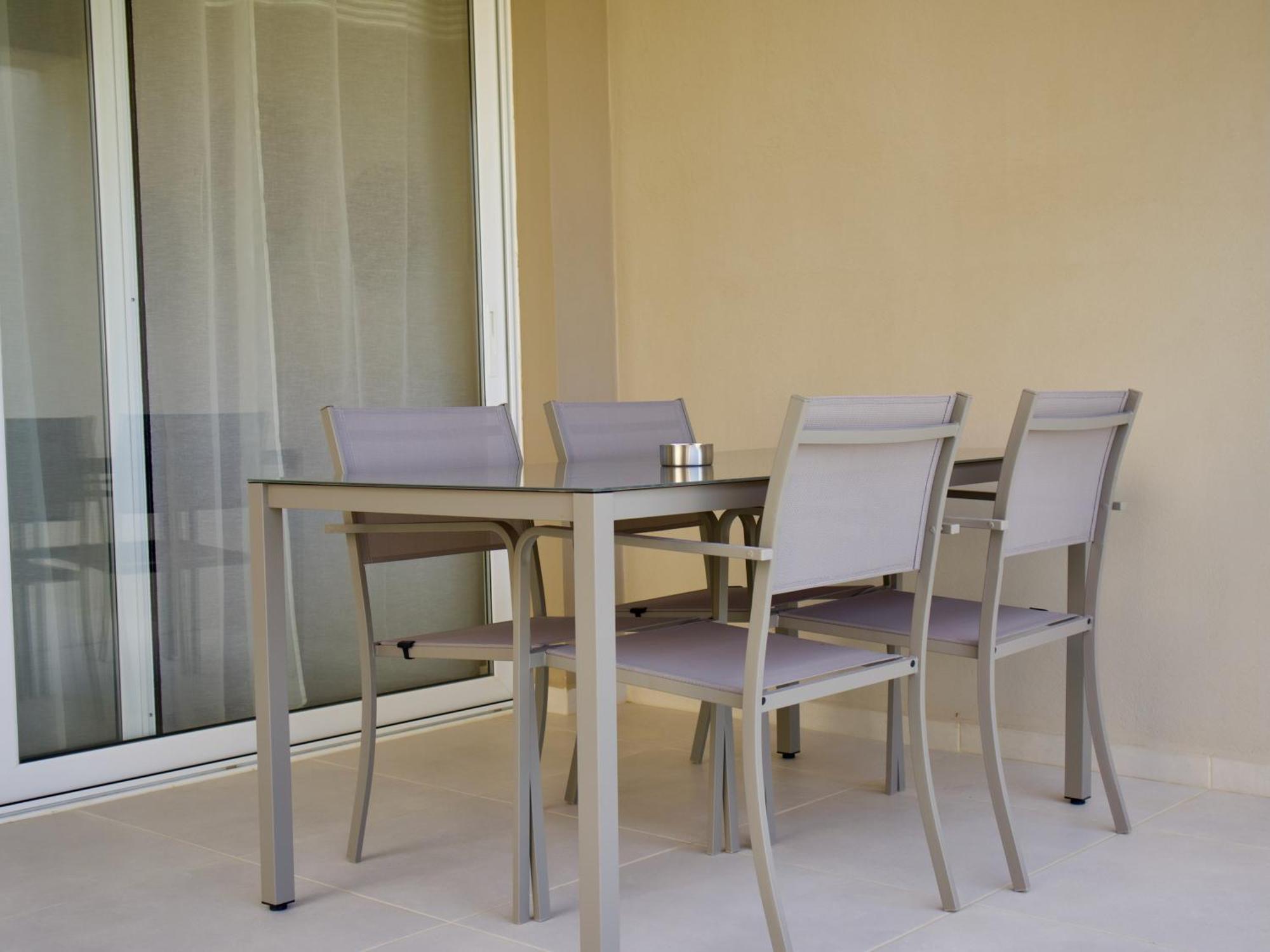 Resitour - Aphrodite Beachfront Apartment
