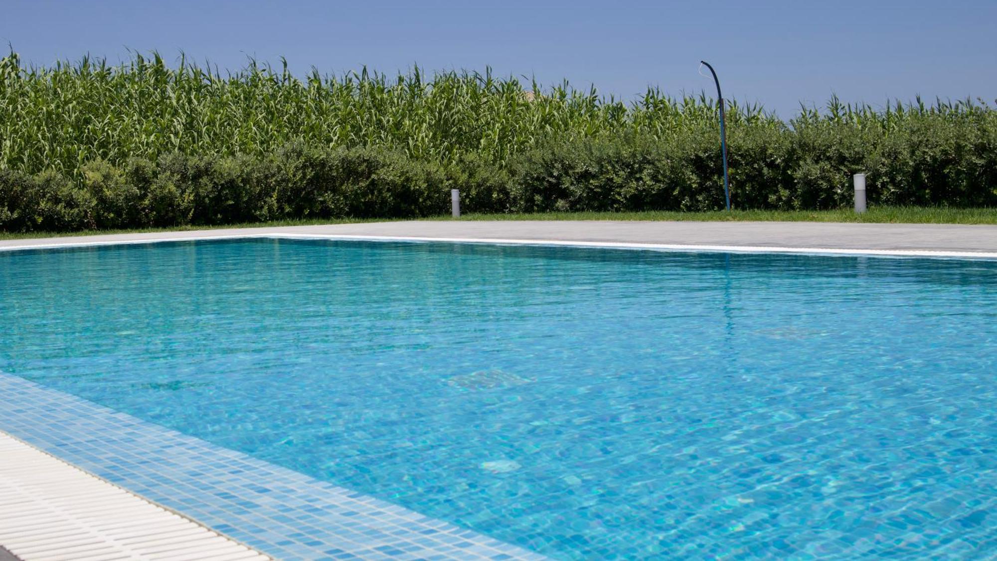Resitour - Aphrodite Beachfront