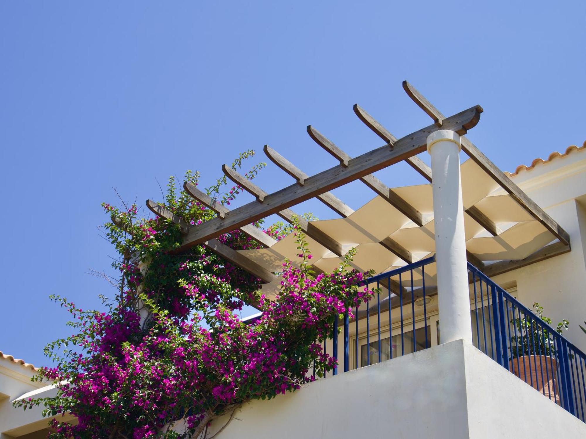 Apartment Resitour - Aphrodite Beachfront Pirgos Psilonerou